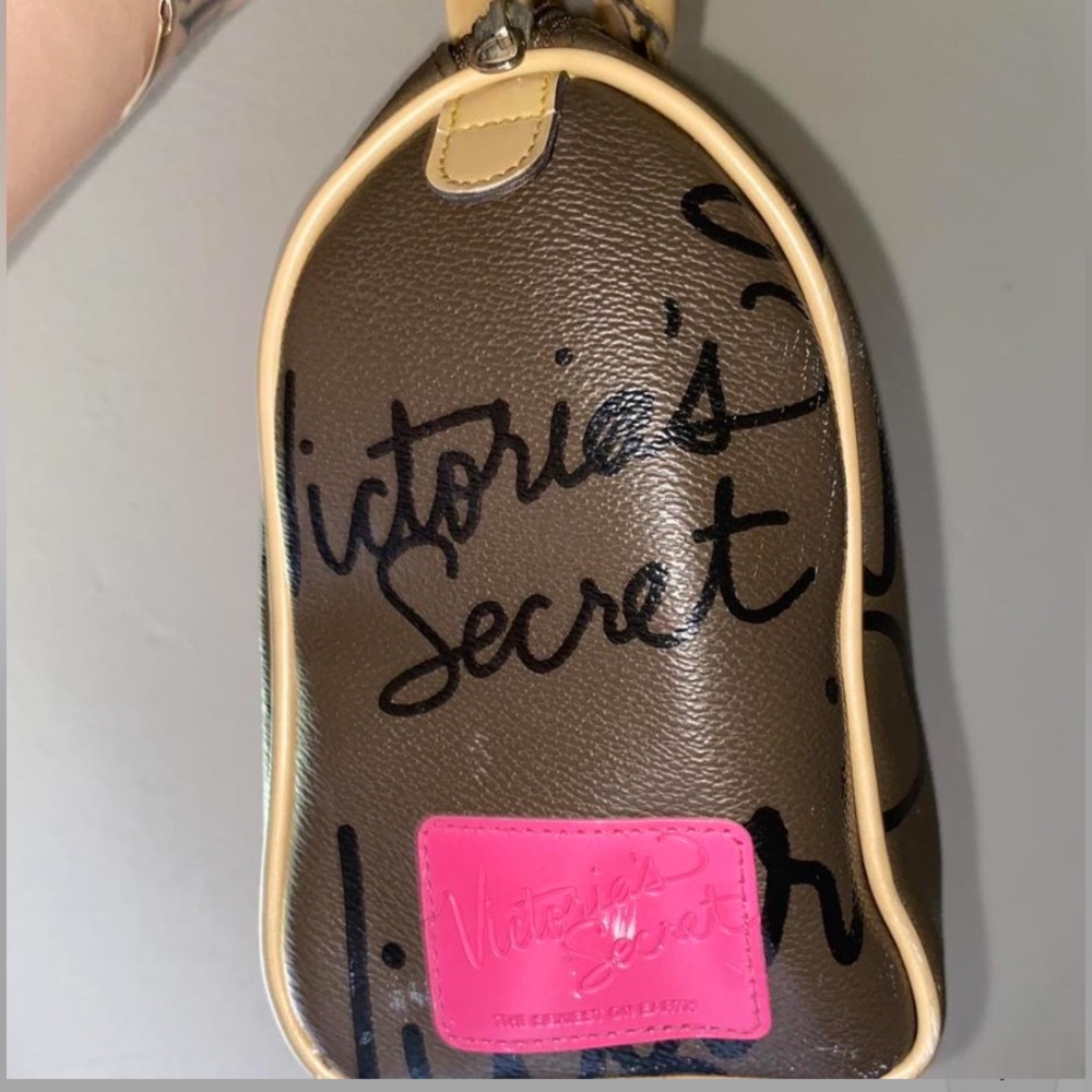 Victoria’s Secret purse